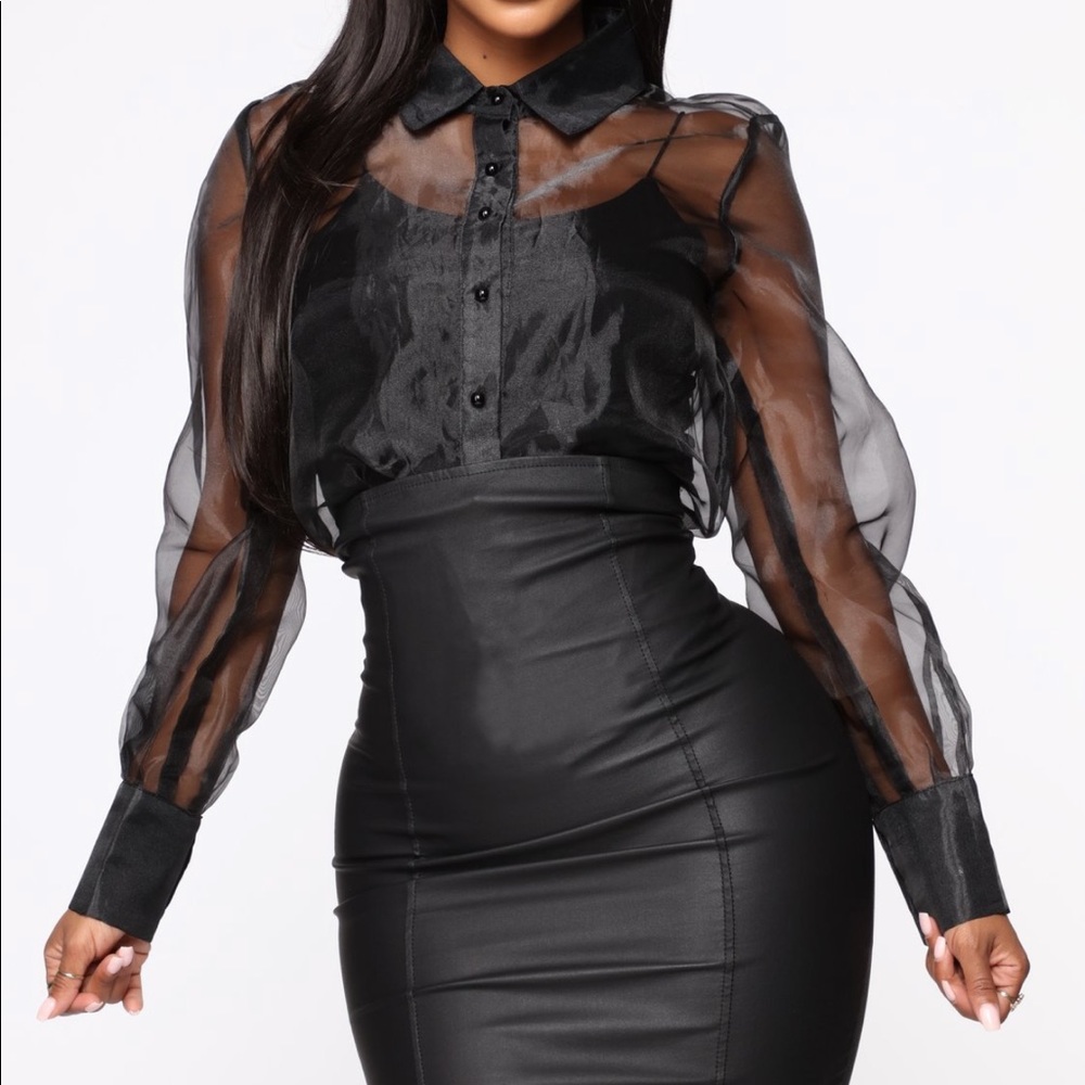 Fashion nova crop see through shirt